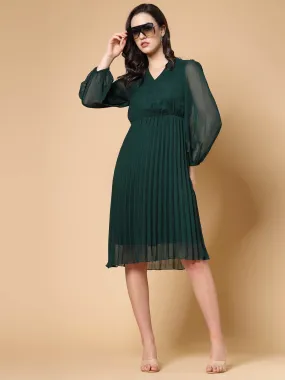 Green V-Neck Puff Sleeves Accordion Pleated Empire Dress