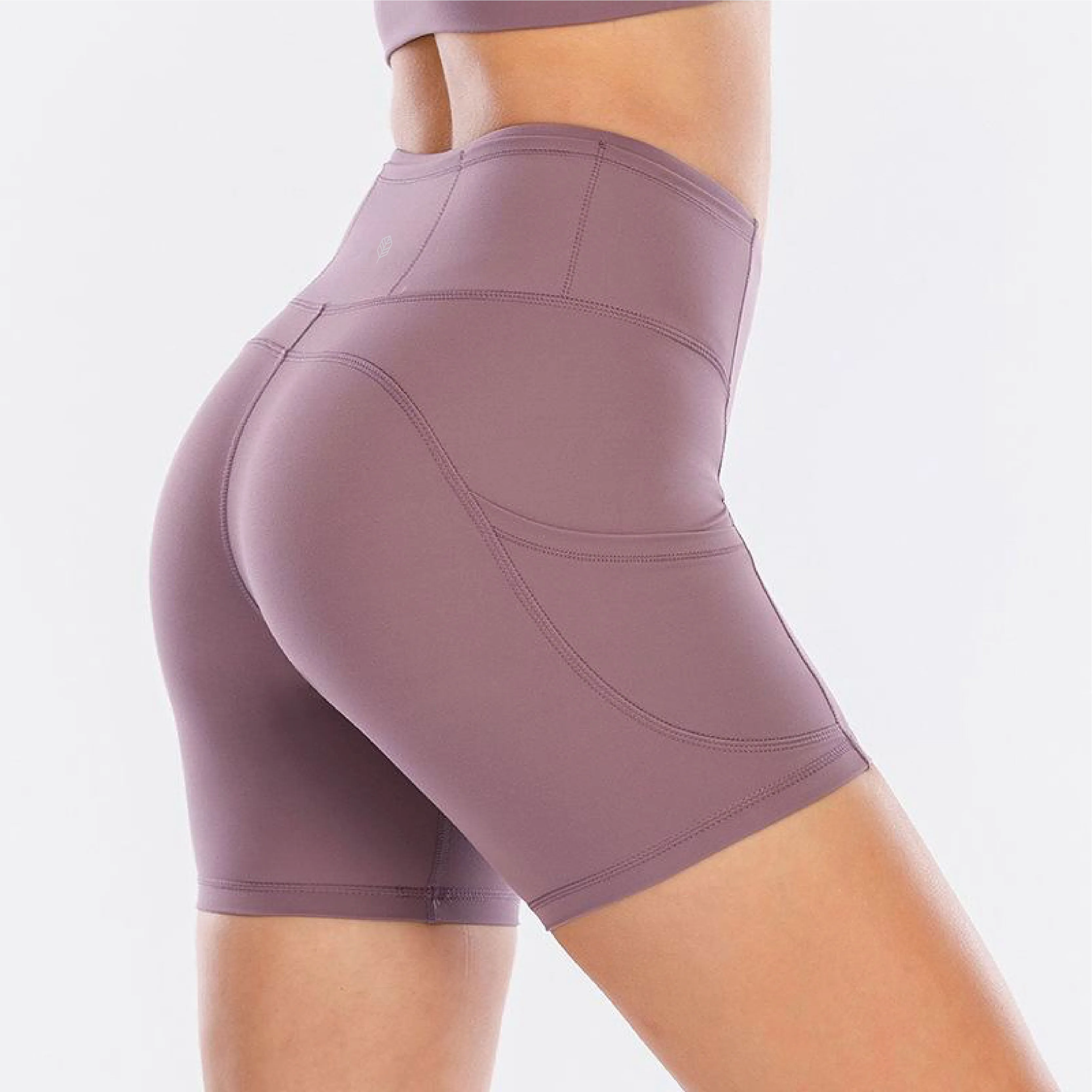 High-Waist Runner Short 6" Inseam w Pockets
