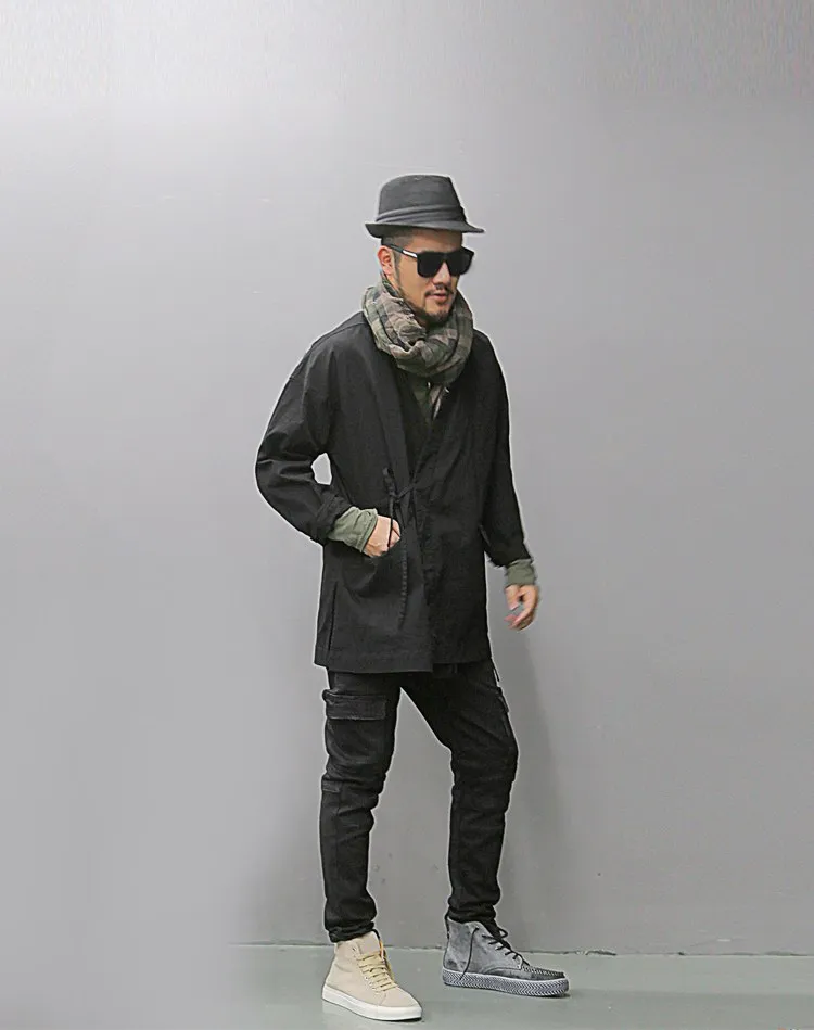 Men's Winter Long Sleeved  Retro Black Shirt