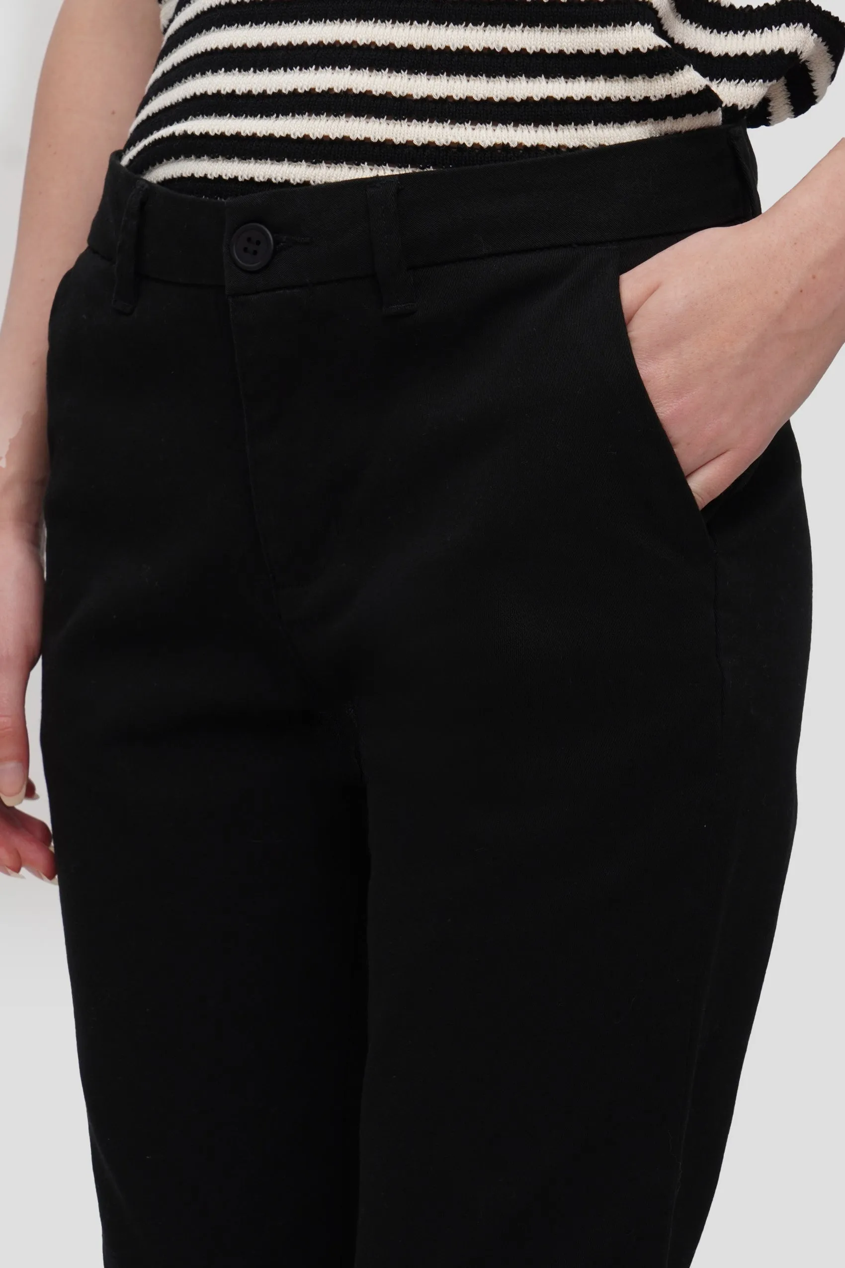 Slim Trousers With Belt